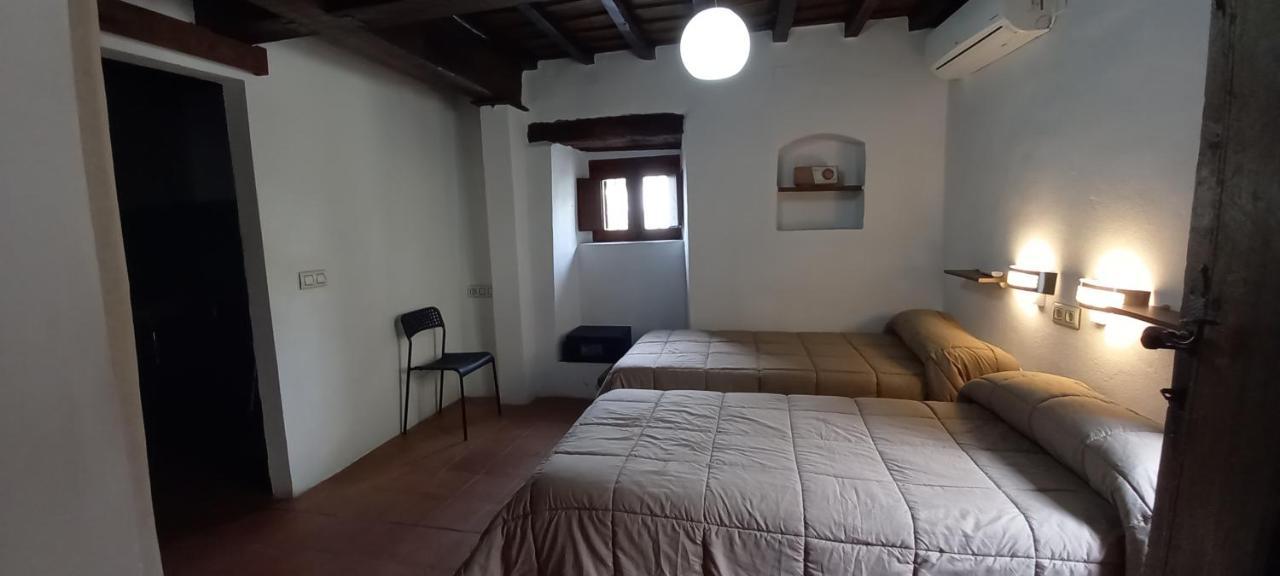 Albergue Turistico "San Blas" De Oliva De Plasencia المظهر الخارجي الصورة